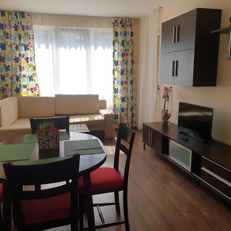 Sunny Apartment Burgas City Exterior foto