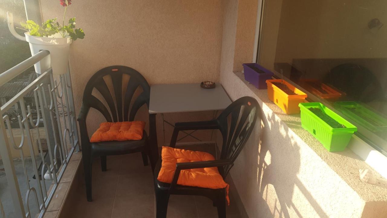 Sunny Apartment Burgas City Exterior foto