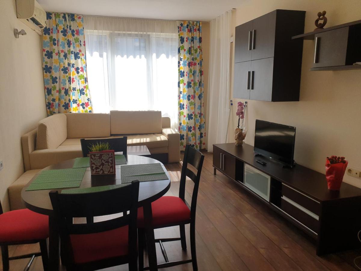 Sunny Apartment Burgas City Exterior foto